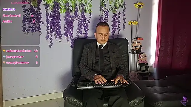 GreisyAndHazzan Live XXX-chat