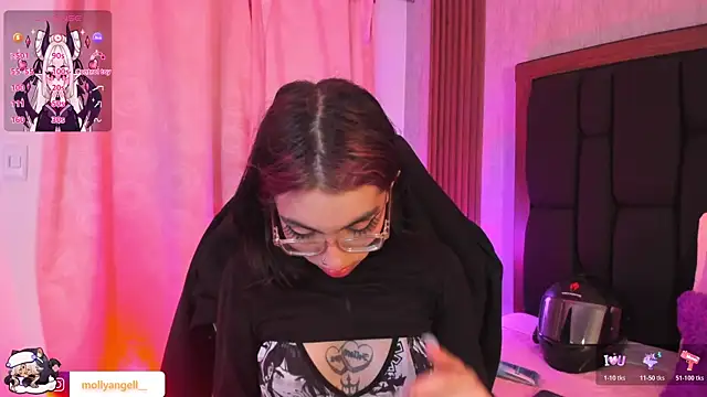 Živý XXX chat Molly_A