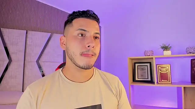 Axel_grey_: απευθείας συνομιλία ΧΧΧ