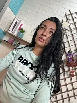 Chat XXX ao vivo de SALOME_KORLAND
