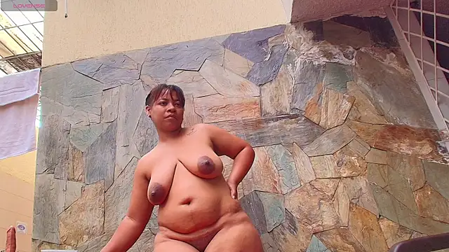 Chatroom XXX en direct de Jade_Roxx