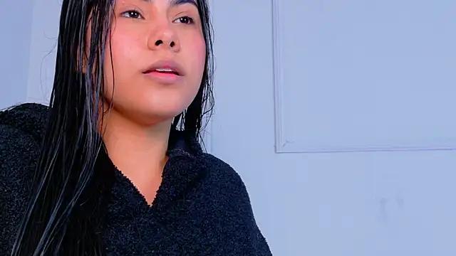 VioletBloomm's Live XXX Chat