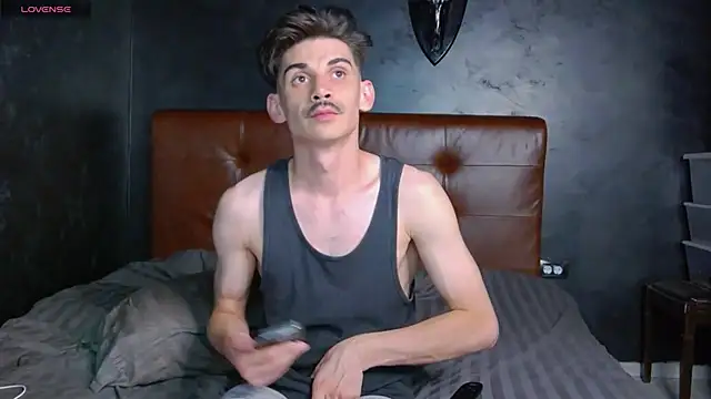 Czat XXX na żywo – DanielCrush1