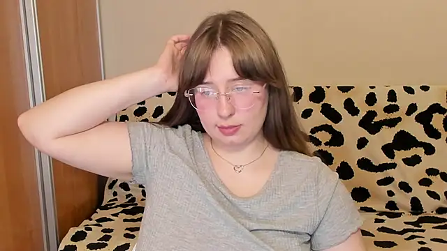 Chatroom XXX en direct de just_fucked777