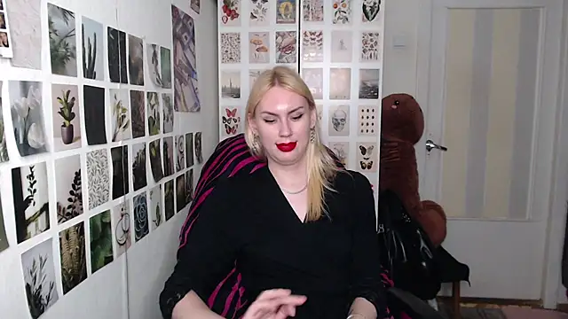 CapriScorpion – Naživo XXX chat