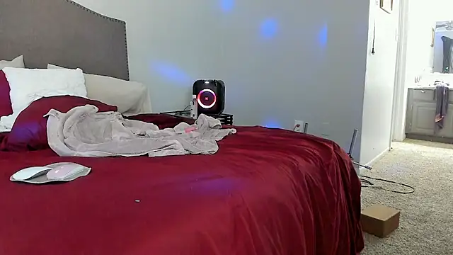 yiauana Live XXX-chat