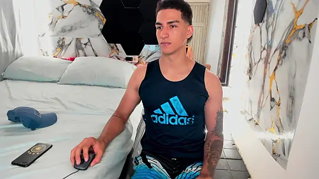 Goldendesirexx – Live XXX-chat