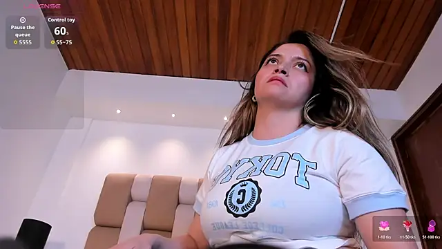 TiffanyHoustton Live XXX-chat