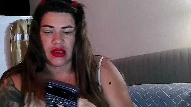 Chat +18 de miss_preggie ao vivo