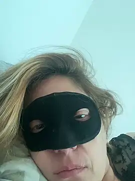 lulupiecitosamor's Live XXX Chat
