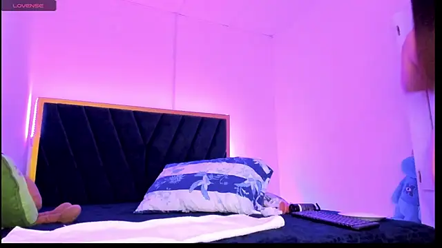 Chat +18 de VioletaSanchez24 ao vivo