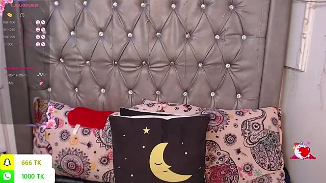 LAILAGUMMY Chat XXX live