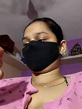 Priyanka_30's Webcam Show