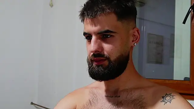 Chat +18 de HairyRobxxx ao vivo