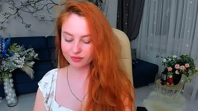 AirySilhouette Live XXX-chat