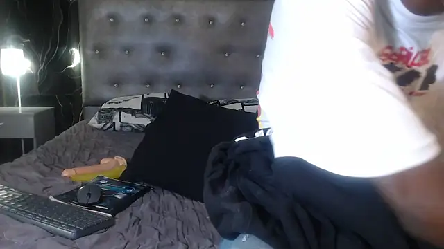 Joel_Bell Chat XXX live