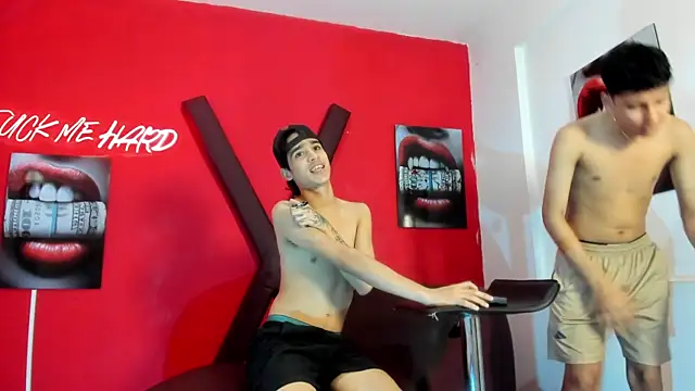 Czat XXX na żywo – KING_LOVERS1