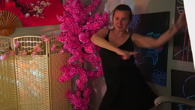 Golden_Dragon XXX чат на живо
