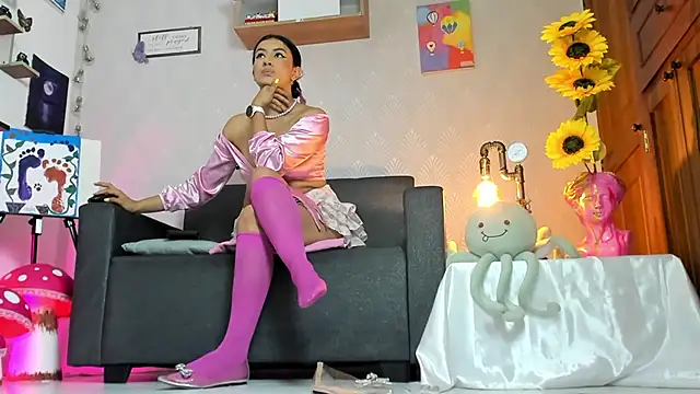 Alaia_Love77 XXX чат на живо