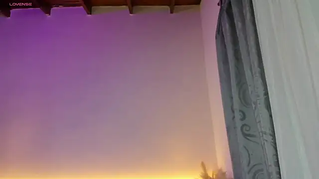 ZarahFoxx Live XXX-chat