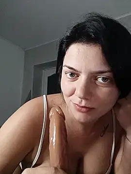 Noraa_me – Naživo XXX chat