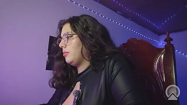 XXX chat uživo modela Pao_Ly