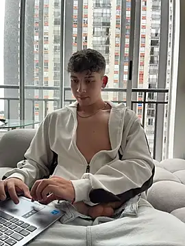 Chat XXX Live OLIVER_K