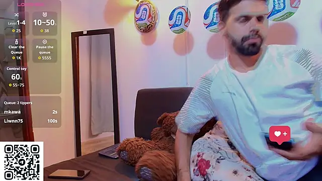 Chat +18 de max_ashley_mds ao vivo