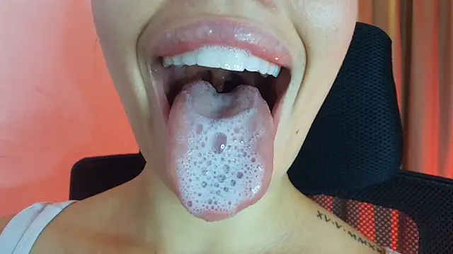 lisbet21x 现场XXX聊天