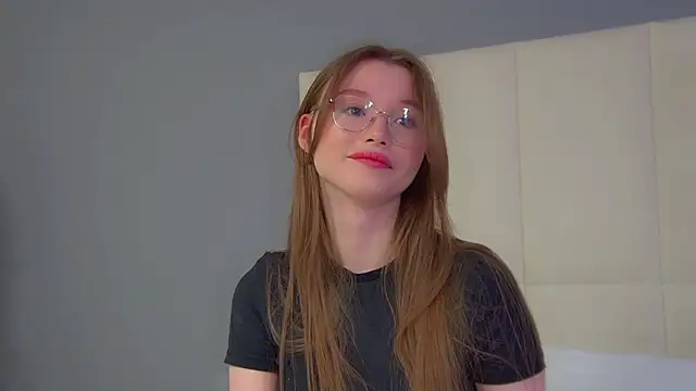 KeiraAsti's Live XXX Chat