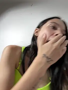 Živý XXX chat icedrosemarye