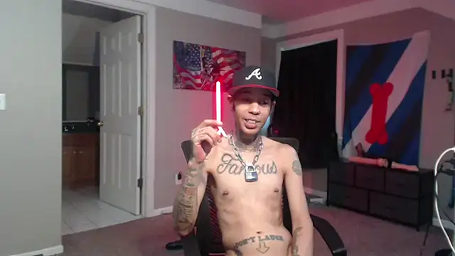 Chat +18 de Michigan9000 ao vivo