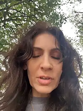 צ'אט XXX בשידור חי של BeautifulMesss