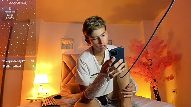 Baby_noahtt – webcam-show