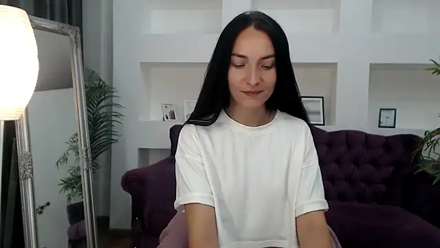 Yr_Shy_Bae's Live XXX Chat