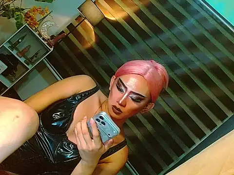 HOLLYWOOD_QUEEN_88 라이브 XXX 채팅