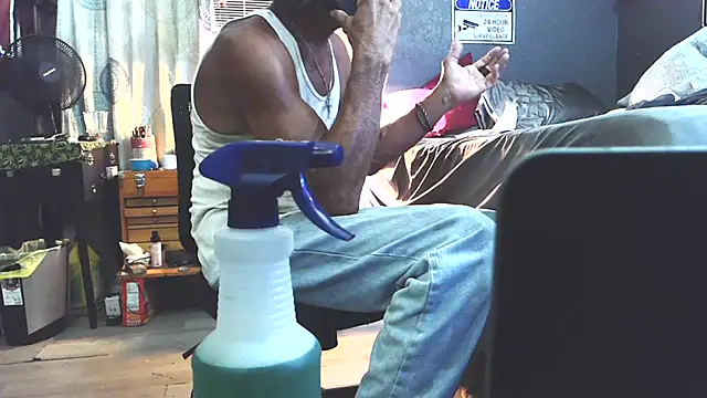 Show Webcam de Tommy_Love23