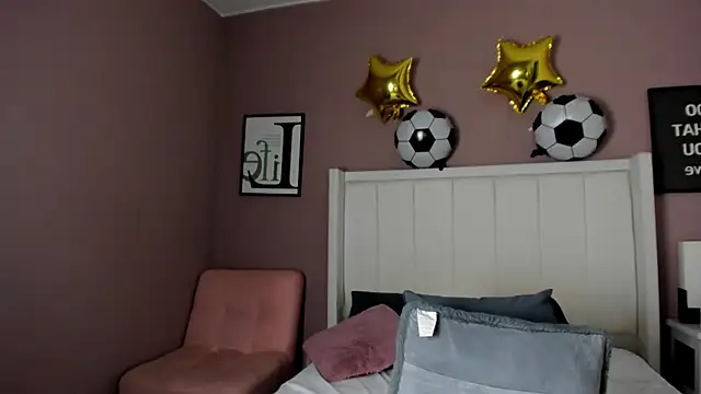 Britanymooreen Live XXX chat