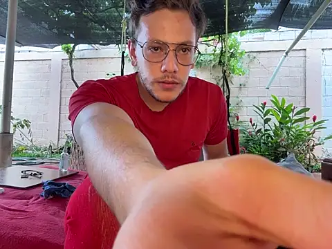 Neil_and_isaac's Live XXX Chat