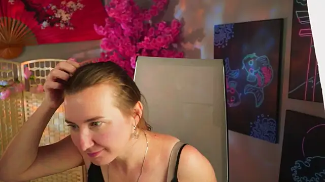 Golden_Dragon 라이브 XXX 채팅