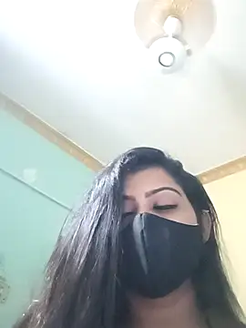 SANAYA_ROY Chat XXX in diretta