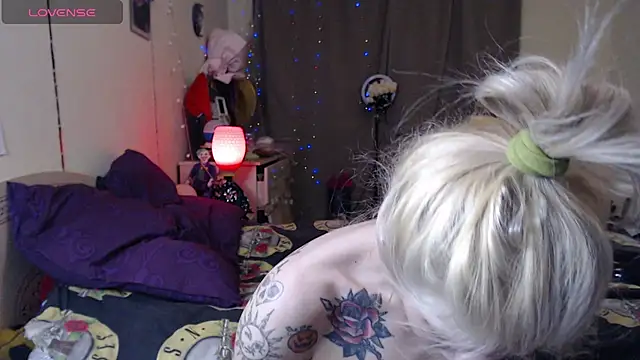 Chat XXX en directo de BLACKPeonyy