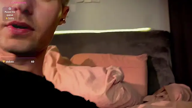 Leonnextdoor's Live XXX Chat