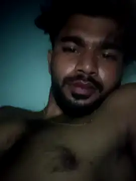 Chat XXX ao vivo de Hotraj24