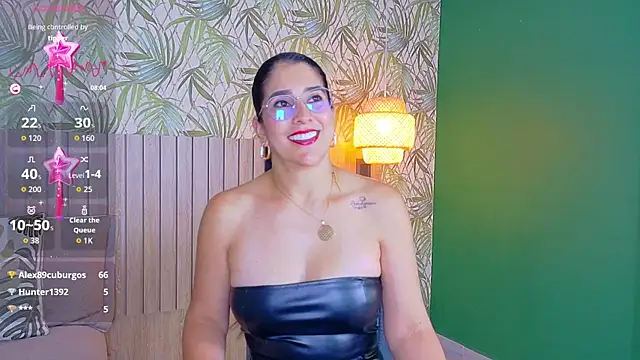 Sunny_River's Live XXX Chat