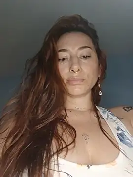 Chat +18 de molyswett ao vivo