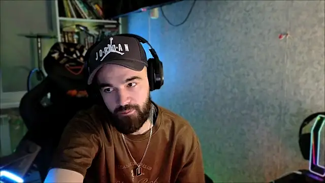 _Serious_Man Live XXX-Chat