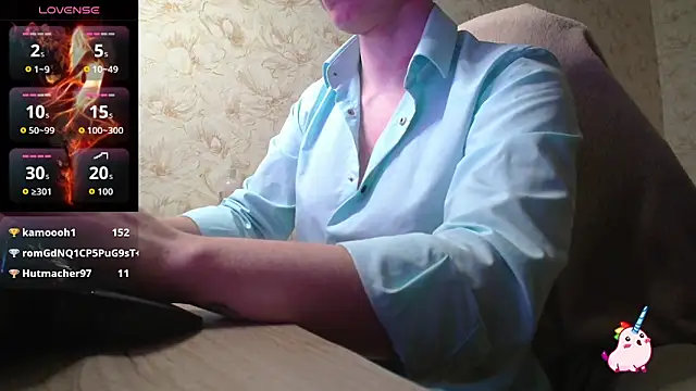 Getoverherenow's Live XXX Chat