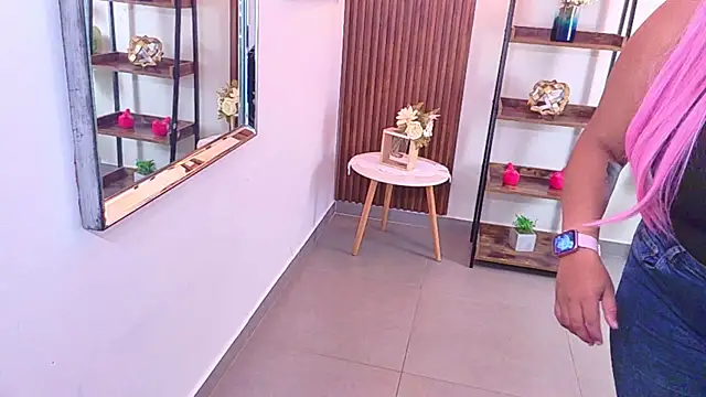 Kenya--Buhle Live XXX-chat