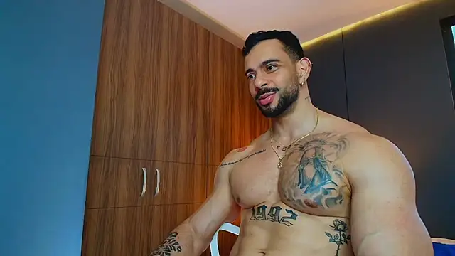 Chat +18 de massimo_visconti ao vivo